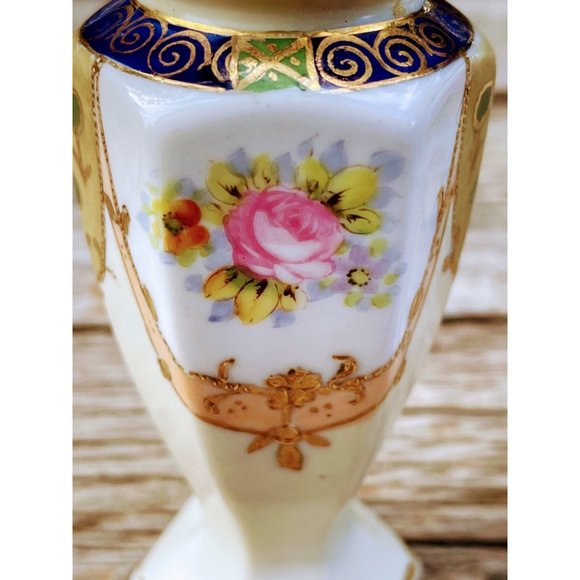 Vintage Hand Painted Nippon Salt & Pepper Shakers Roses - Picture 2 of 11